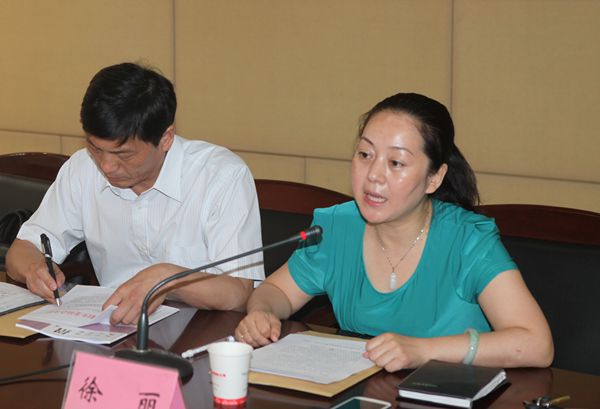 市招委成员,市教育局副局长徐丽就巡视工作中应注意的几个问题进行了